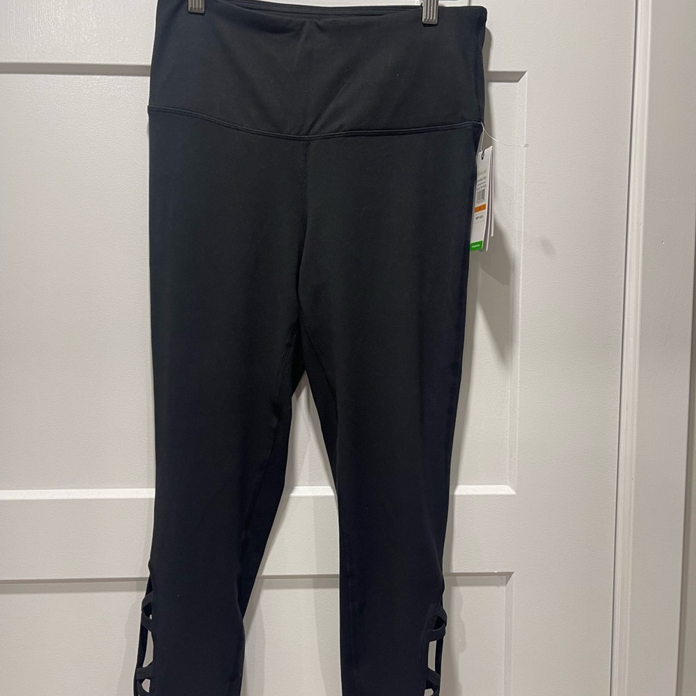 Black leggings